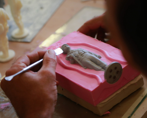 expertise_cast-soldier-in-mold.jpg