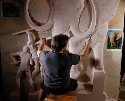 expertise_sculpting-mastodon-relief-seated-2.jpg